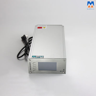 Αυτόματη συντονίζοντας 20KHz 2500W γεννήτρια υπερηχητικής συγκόλλησης συχνότητας