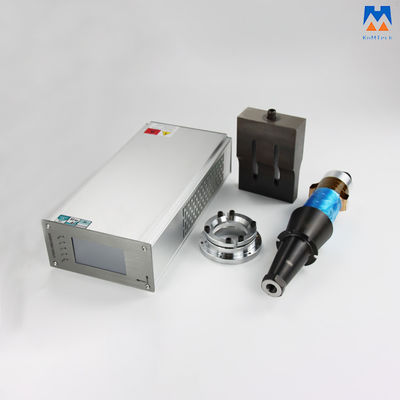 υπερηχητική συγκόλληση 15KHz 2600W που τίθεται με τον ψηφιακούς μετατροπέα και το κέρατο γεννητριών PLC